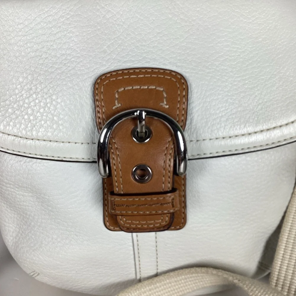 Coach Soho Buckle Flap White and Tan Crossbody Small‎ Fall Bag